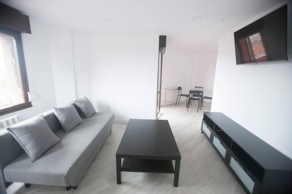 La Estrella Vut4497As Apartment Gijon Bagian luar foto